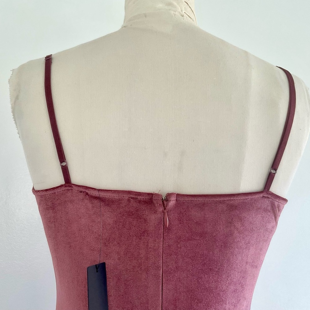 Lulu's Luxurious Stretch Velvet Dress  Deep Rose Mock Wrap Front NWT - Picture 4 of 6